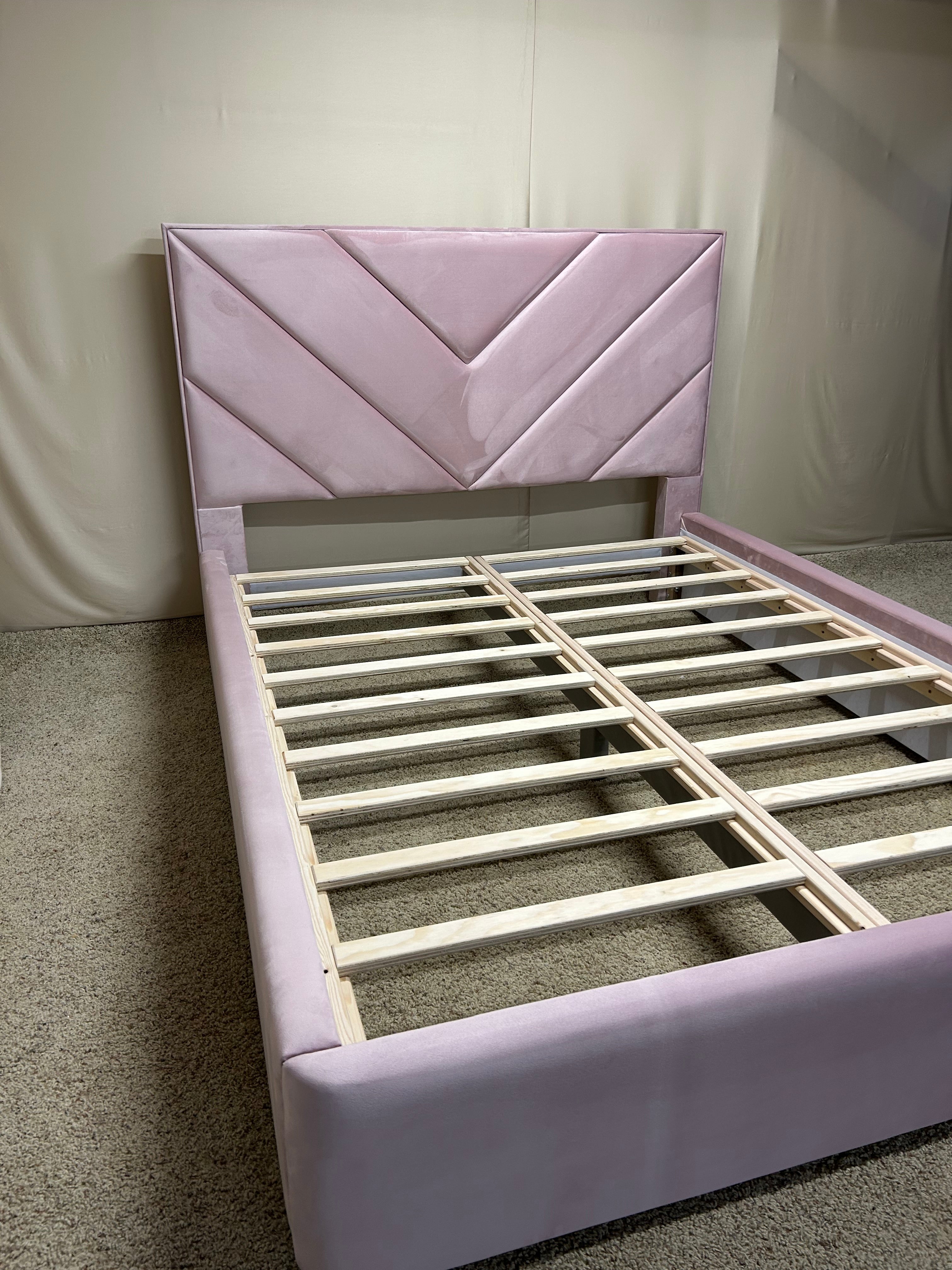 AkmaBed Chevron Queen Bed – Blush Pink Velvet Upholstered Platform Bed
