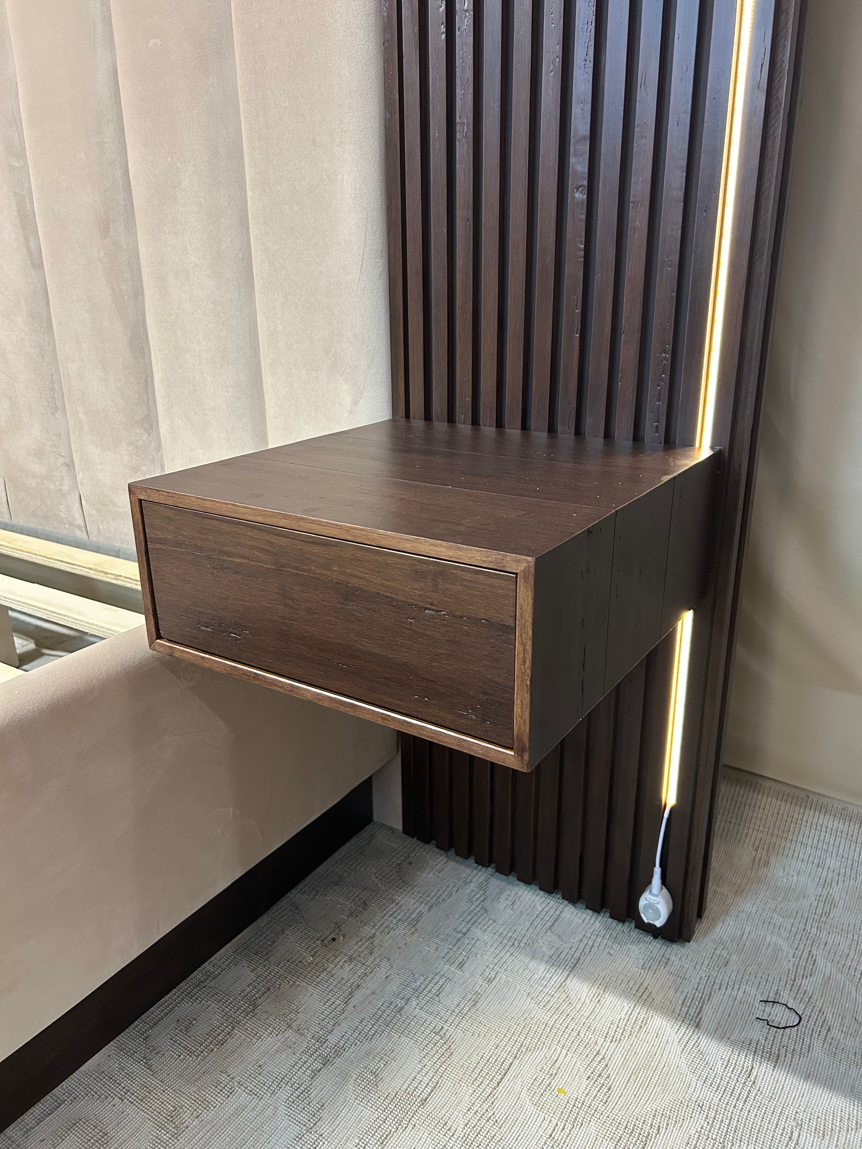 Akmabed Luxury Velour King Bed with LED Floating Nightstands